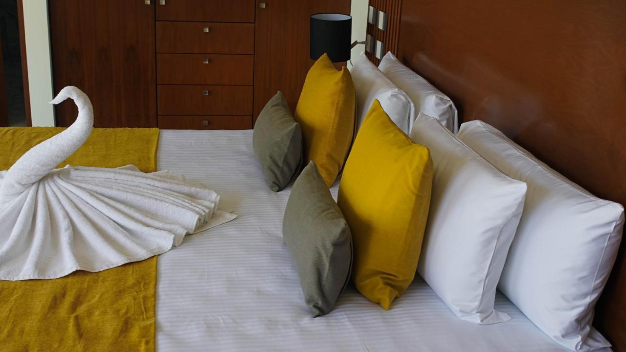 Panther Bay Boutique Hotel Акумал Екстериор снимка